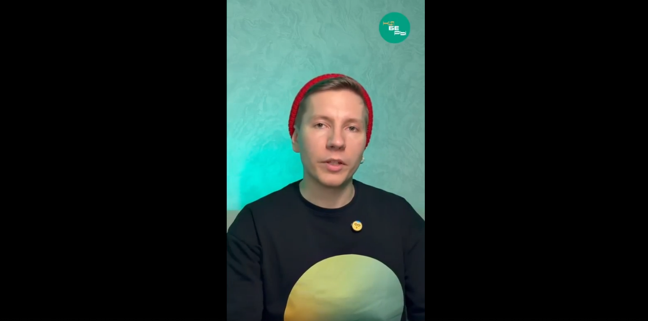 Дизайнер киберов Константин Исаев снял первый выпуск своей рубрики «Кинь послушать!» в 2026 году